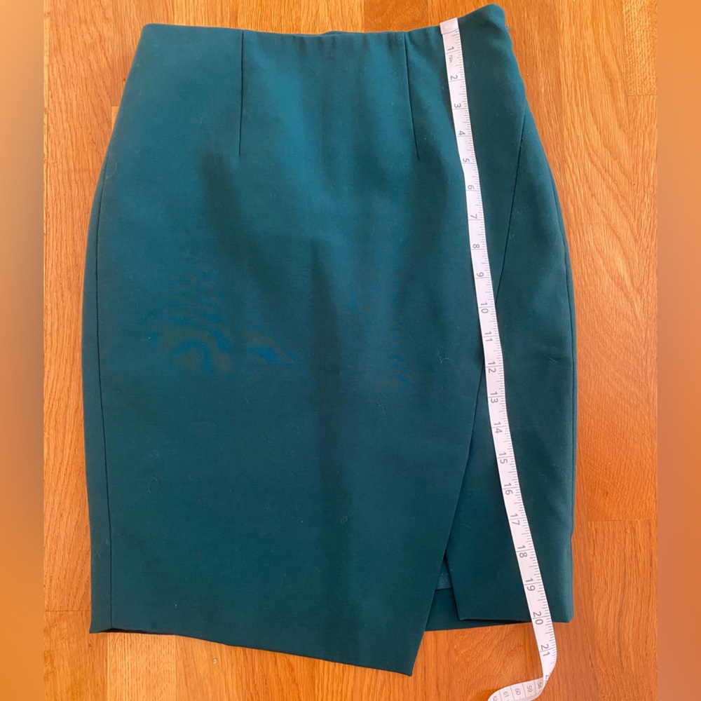 White House Black Market Pencil Skirt - Picture 2 of 6
